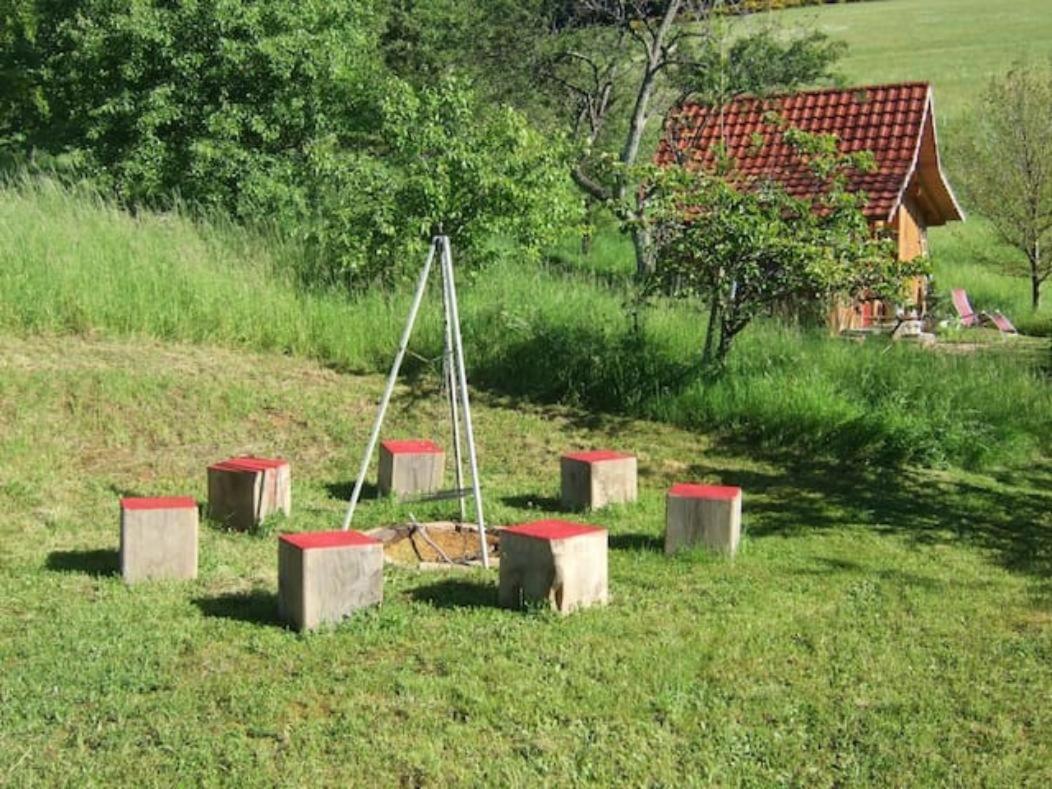 Sonniges-Naturnahes-Schwarzwald-Ferienhaeuschen Welschensteinach Exteriör bild